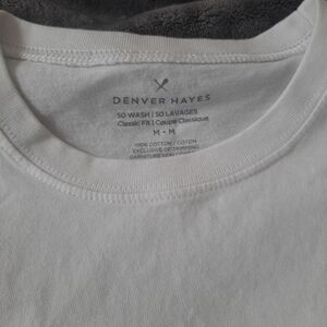 Denver Hayes Cotton T-Shirt (M)